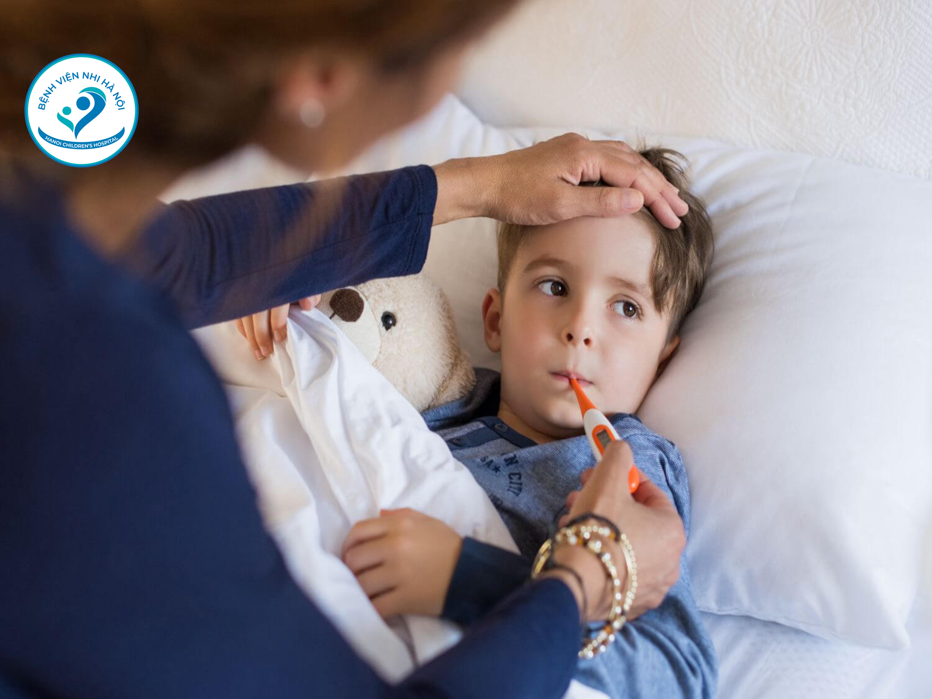 SỐT Ở TRẺ EM VÀ 3 ĐIỀU PHỤ HUYNH CẦN BIẾT