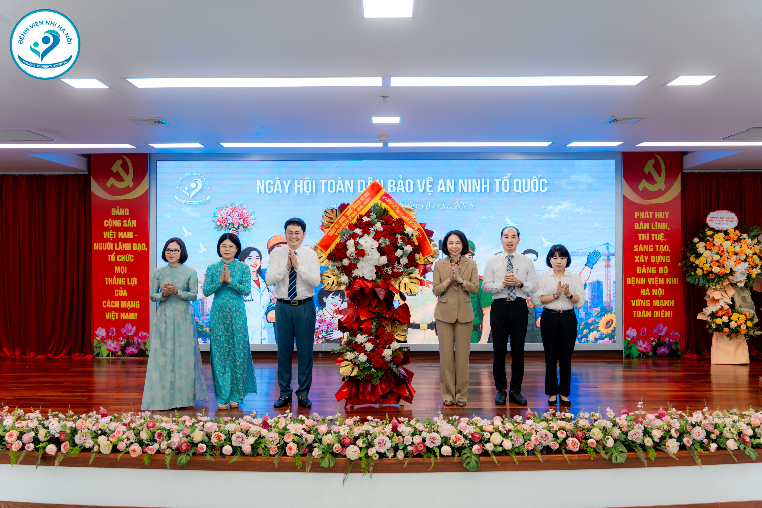 BỆNH VIỆN NHI HÀ NỘI TỔ CHỨC CHƯƠNG TRÌNH NGÀY HỘI TOÀN DÂN BẢO VỆ AN NINH TỔ QUỐC NĂM 2026
