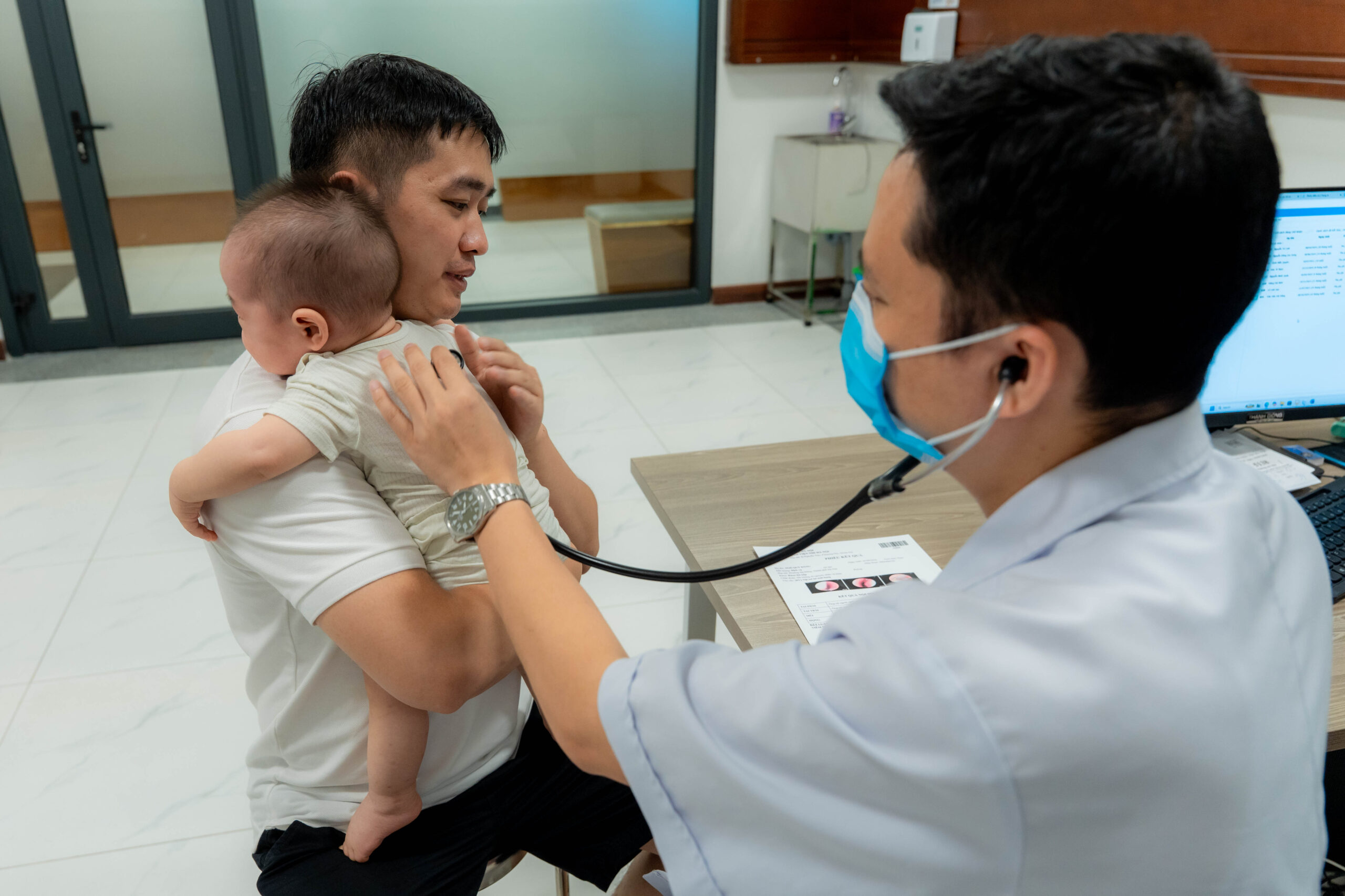 CHĂM SÓC ĐƯỜNG HÔ HẤP CỦA TRẺ ĐÚNG CÁCH: 7 ĐIỀU CHA MẸ CẦN BIẾT