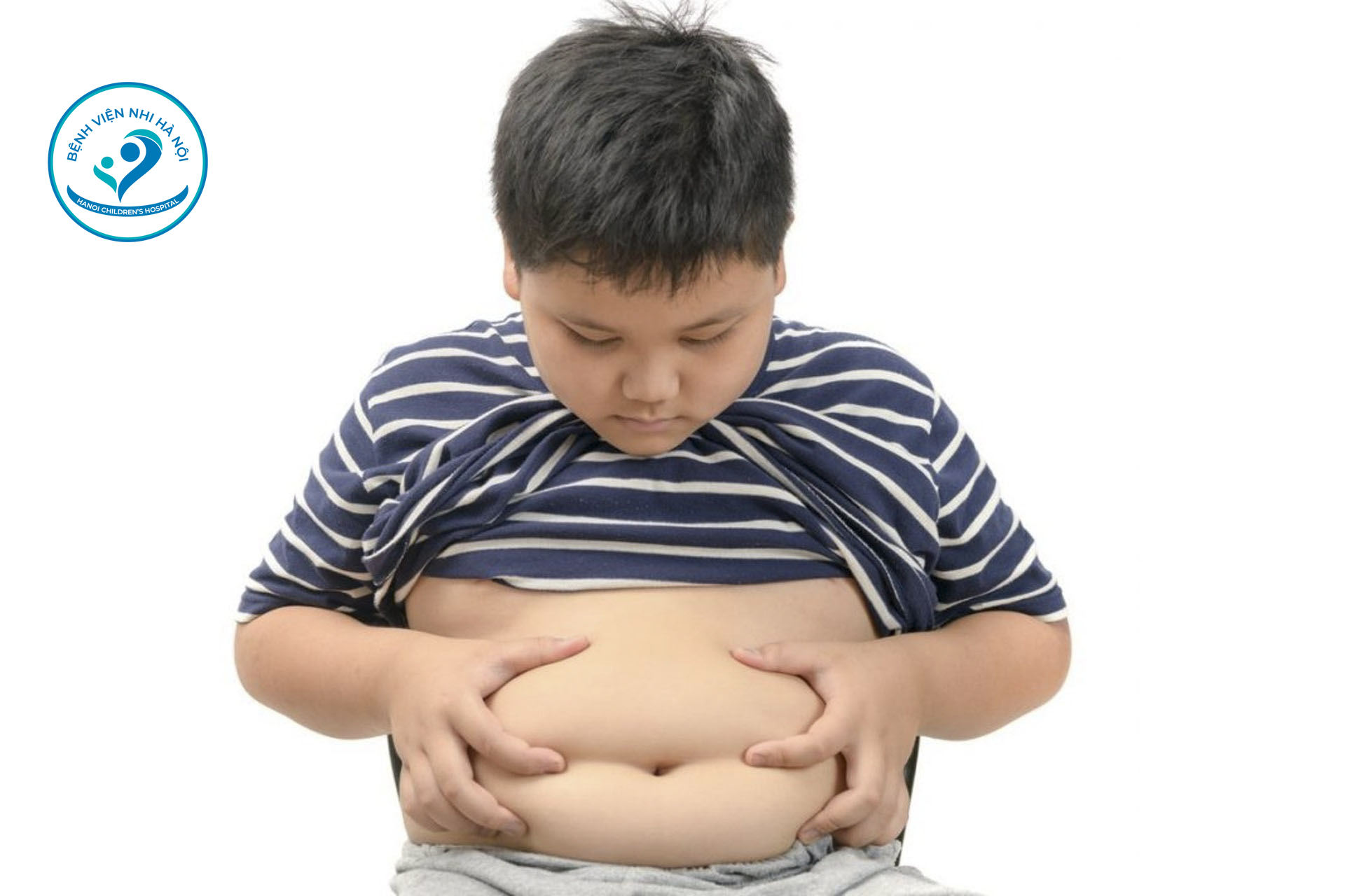 4 DẤU HIỆU NHẬN BIẾT SỚM THỪA CÂN, BÉO PHÌ Ở TRẺ EM CHA MẸ CẦN BIẾT