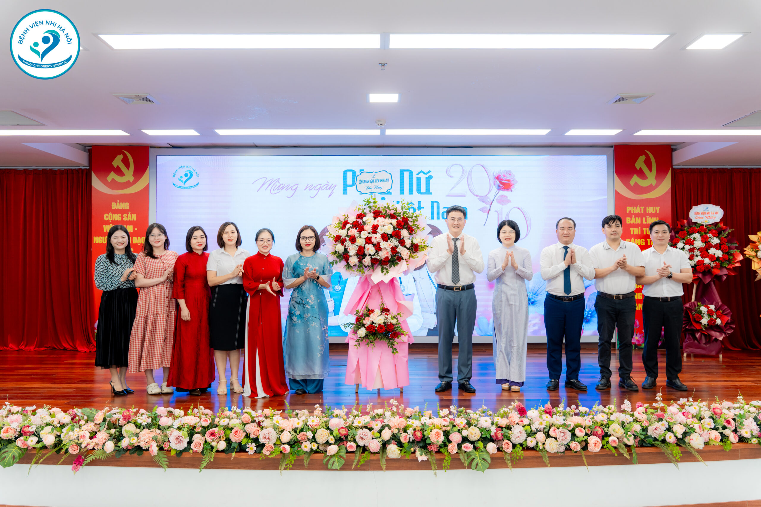 BỆNH VIỆN NHI HÀ NỘI TỔ CHỨC CHƯƠNG TRÌNH KỶ NIỆM NGÀY PHỤ NỮ VIỆT NAM 20/10